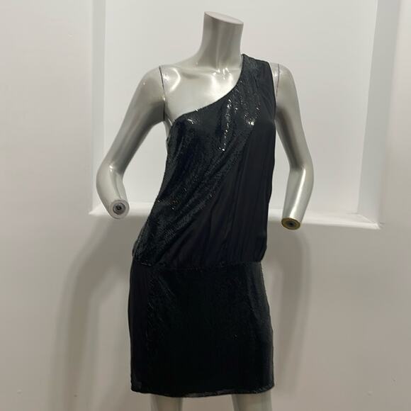 Sheri Bodell Dresses & Skirts - Sheri Bodell One Shoulder Beaded Dress  Black Size S